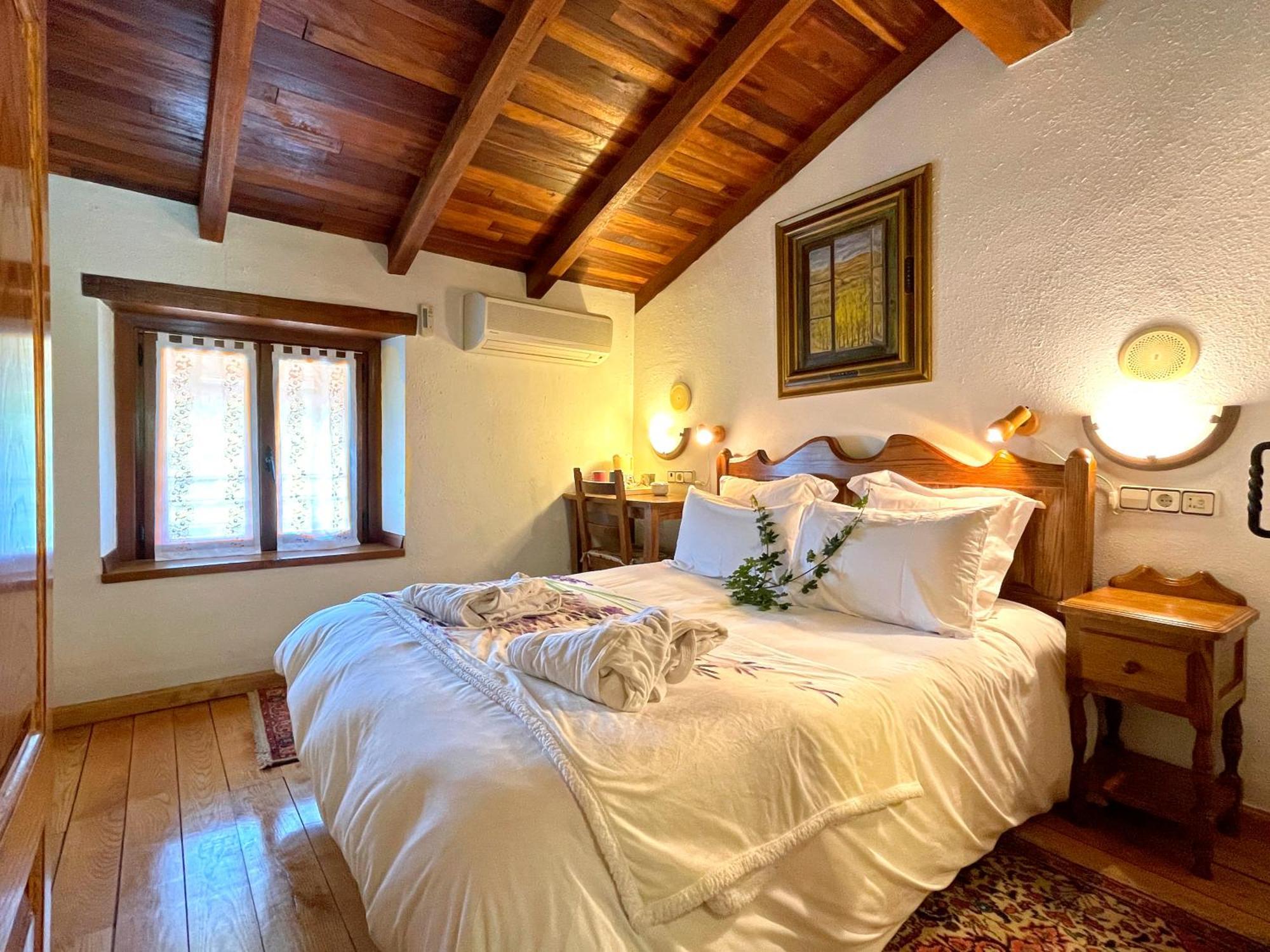 Hotel Peruskenea Jaunsaras Екстериор снимка