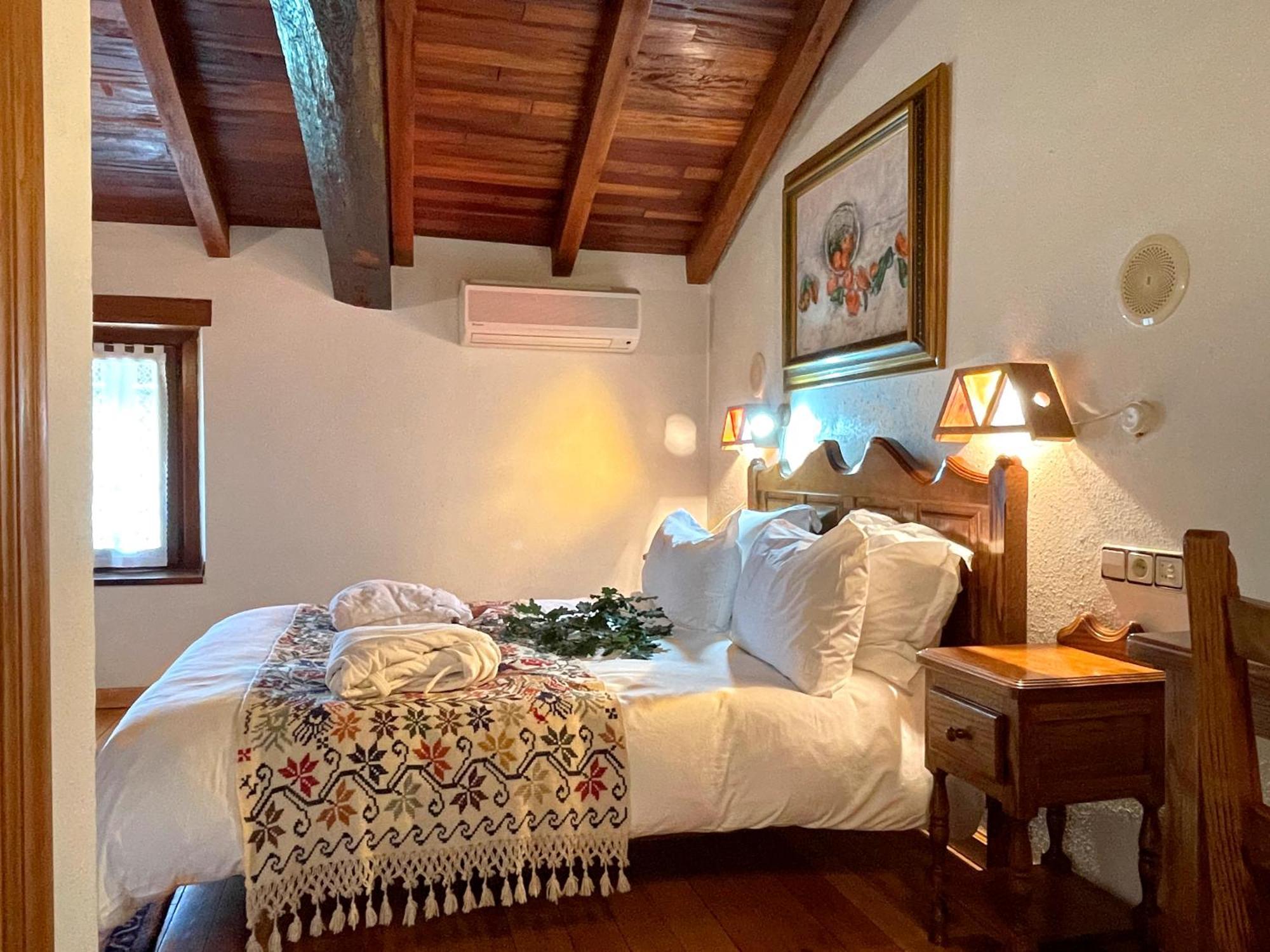 Hotel Peruskenea Jaunsaras Екстериор снимка